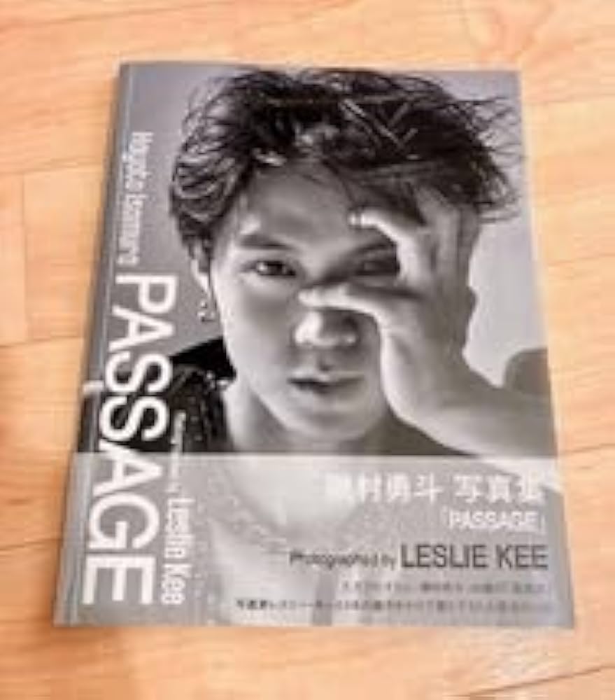 レスリーキー 写真集 レスリー・キー 15周年を記念した写真展が渋谷パルコで開催